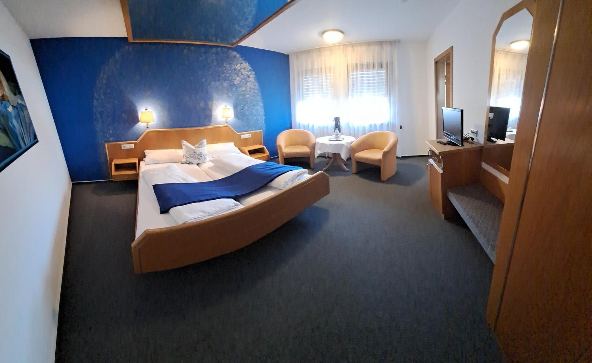 Hotel Roessle Freiberg am Neckar Exteriér fotografie